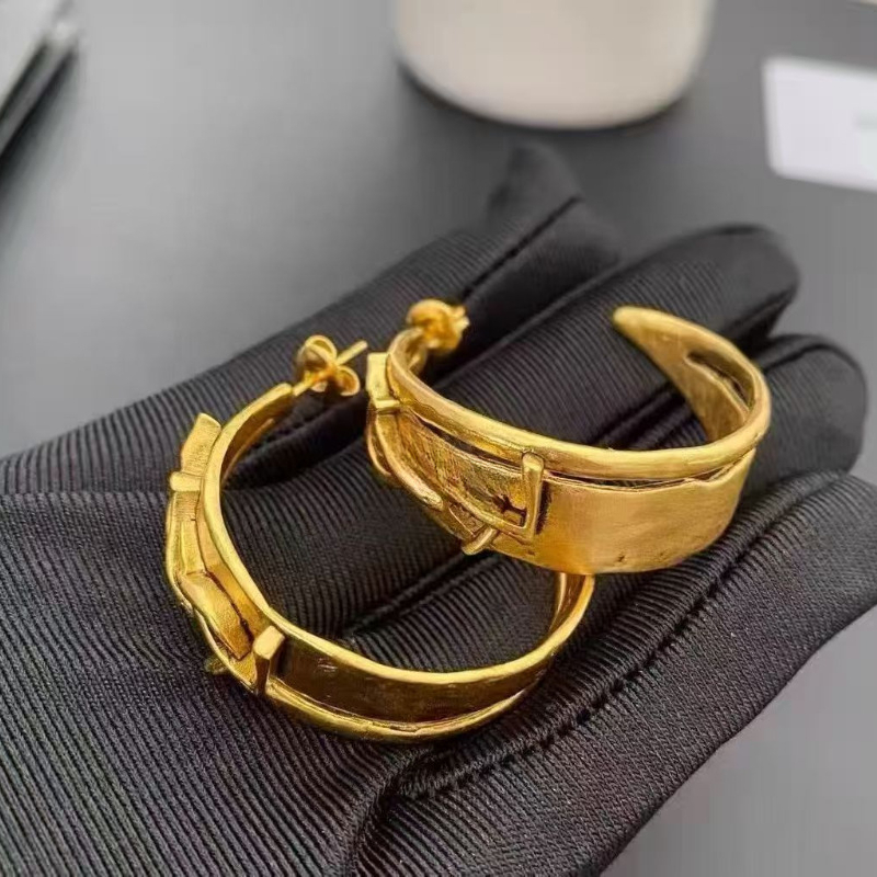 2026 Spring Summer newest retro vintage letters designer earrings stud for women girls classic old style C shape circle hollow earring earings ear r