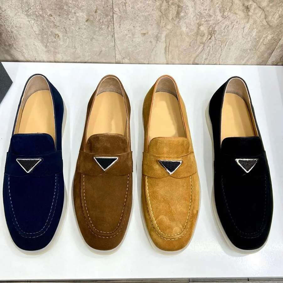 loafer woman designer flat slip on leather round toe luxury comfortable white work office city street vintage retro modern casual fashion sport styl