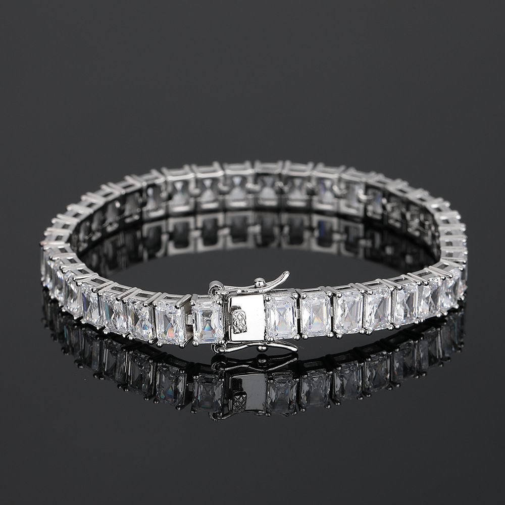 2026 Choucong Hip Hop Tennis Chain Wedding Bracelets Luxury Jewelry 18K White Gold Fill Radiant Shape 5A Cubic Zirconia Stackable Party Women Bangle