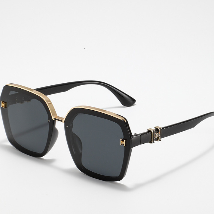 Designer Femmes Luxe Nouveau Phnom Penh Lettre Grand Cadre Lunettes De Soleil Polarisées Anti-éblouissement Voyage Cyclisme Crème Solaire Lunette