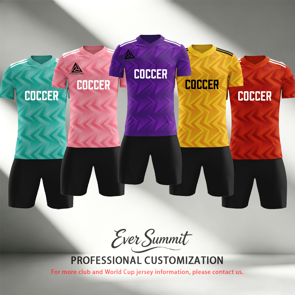 Conjunto de camiseta de fútbol en zigzag personalizado para hombre, uniforme de fútbol transpirable con pantalones cortos, logotipo de número de nom