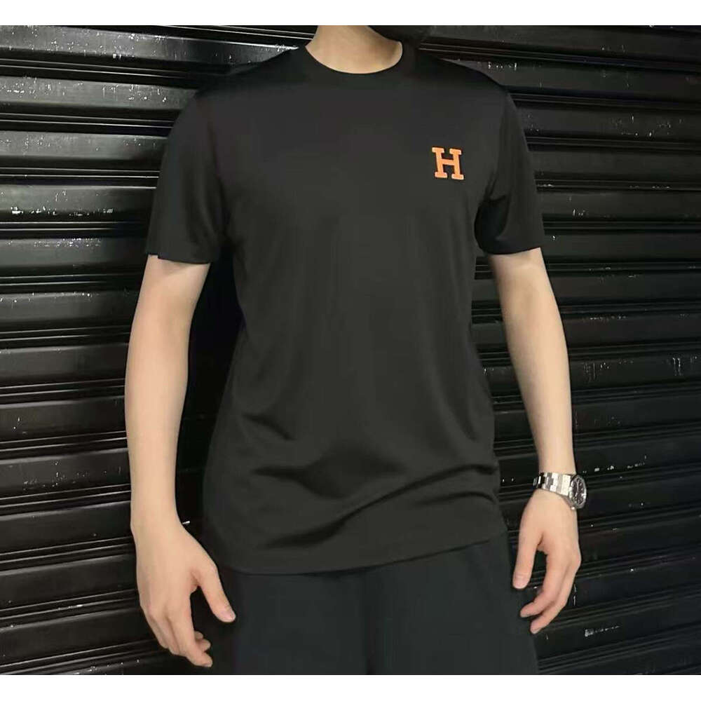 10A Fur Buckle Embroidery T-shirt Mens T Shirts High Leather Budge Designer Man Tshirts Tops Tees Shirts Summer Breathable Short Sleeves T-Shirts-image-1106907991