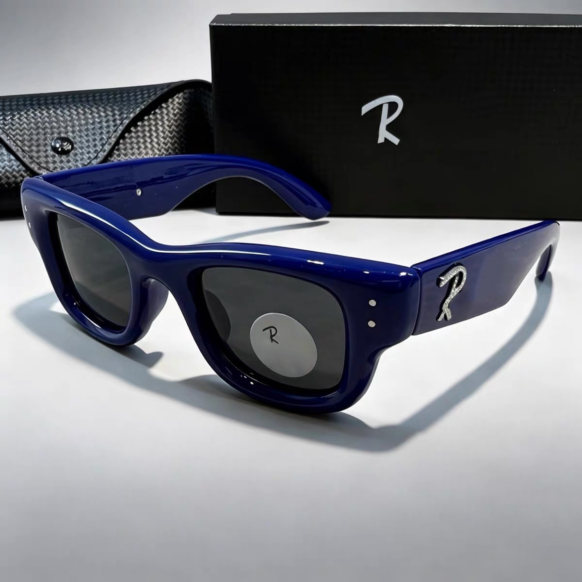 RB sunglasses For Men And Women Luxurious rainess sunglasses Classic Stylish Perfect For Parties Driving Protection High Quality Teardrop shape Sung
