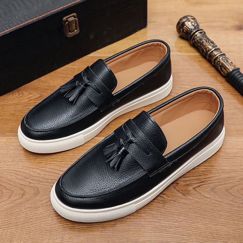 Mens Casual Loafer Shoes for Spring and Autumn Leather Slipon Moccasins Office Comfortable OnePull Party Fashion Sneake 260519banjia