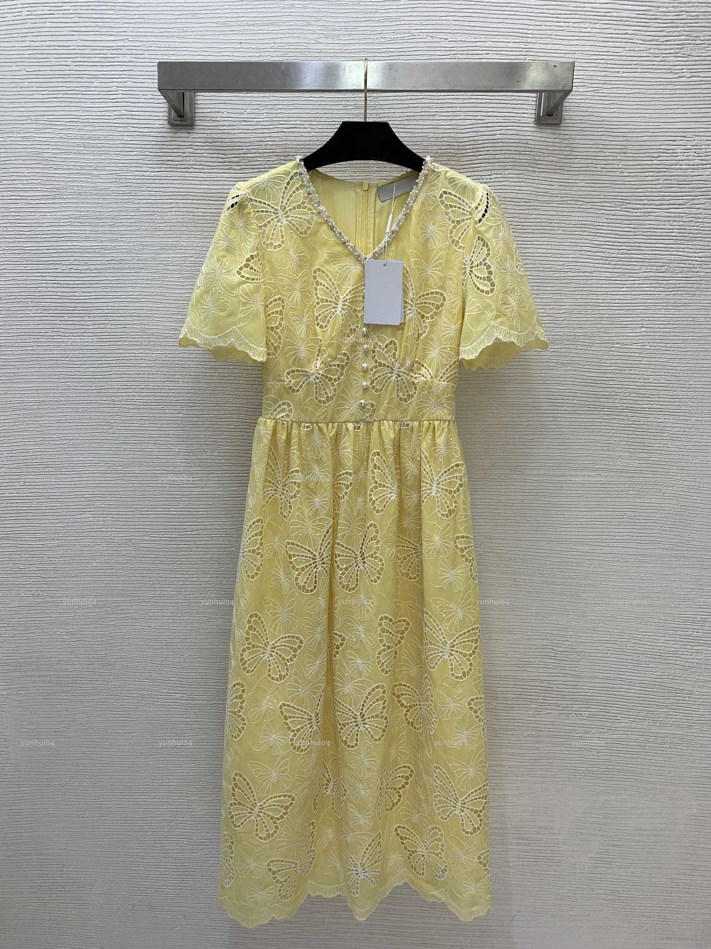 Popular v-neck women dress Summer lady dresses women designer clothes Butterfly hollowed out embroidered diamond studded pearl collar frock A1026-image-1106883539