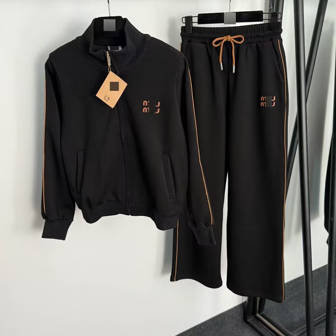 Designer Miulyness Tracksuit Women Clothes Two 2 Piece Outfits Casual MM Sweatsuit Sweatpants Printed Sports Miumues Track Suit 2Pcs Set For Woman J
