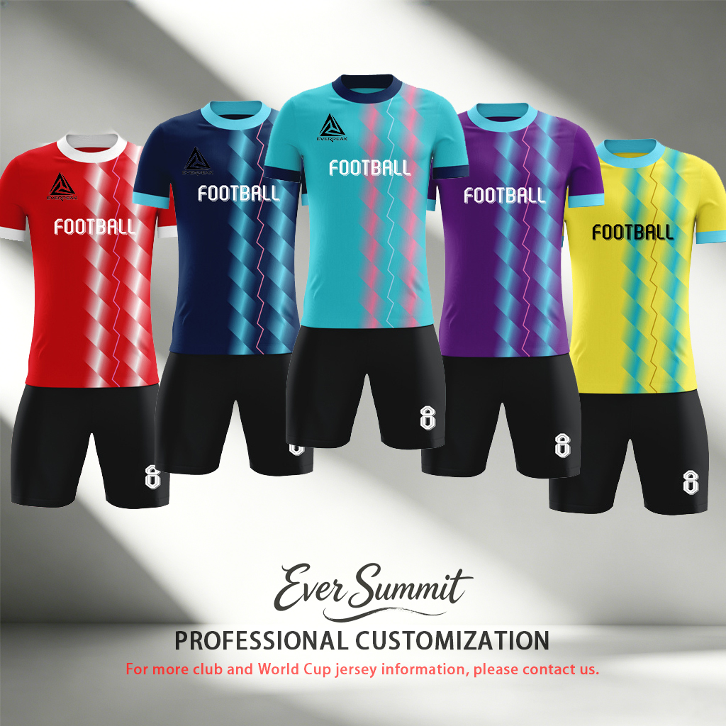 Conjunto de camiseta de fútbol de Raya Vertical personalizada, uniforme de fútbol de secado rápido para hombre con pantalones cortos, logotipo de nú