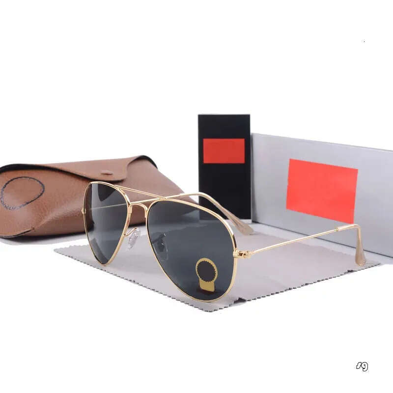 High quality Designer Pilot Metal glass lens frame mirror Classic polarized sunglasses unisex goggle beach luxury66