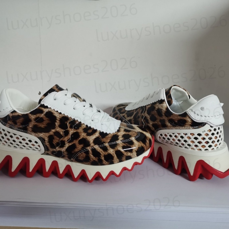 2026 triangle logo Men's Shoes New Casual Triangle Printed Color blocked Thick Bottom Lace Leather Fashion Sports Shoes f1