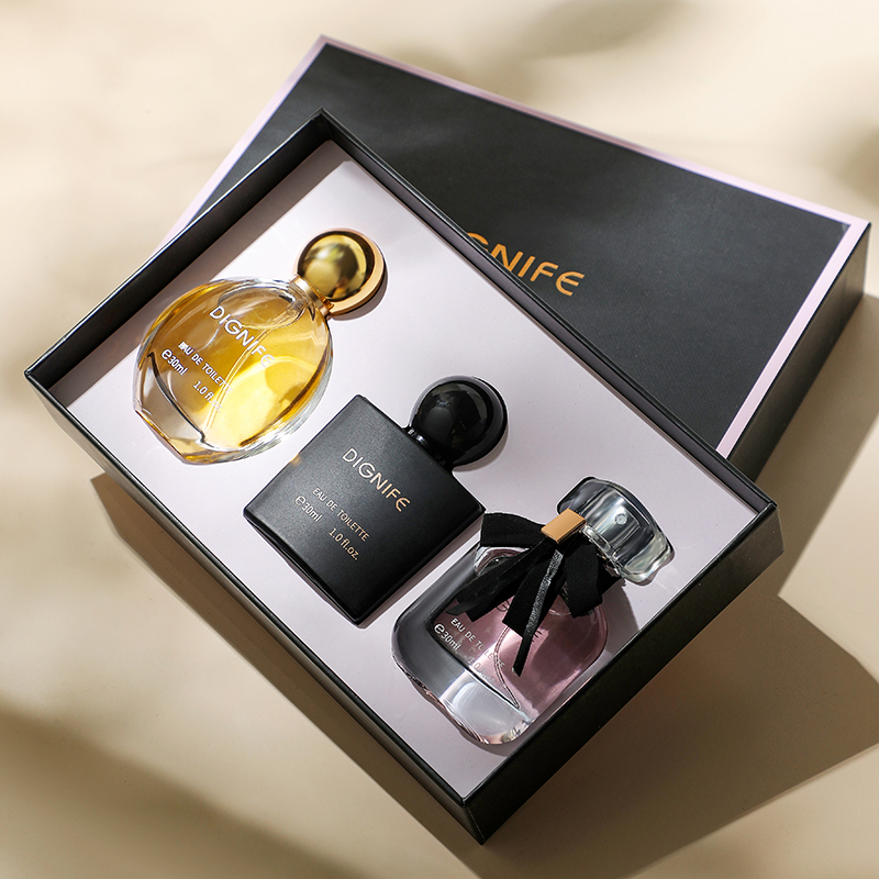 HighQuality Women's Perfume (90ml) Authentic Original Floral Fruity Body Spray Exquisite 3-Piece Gift Set-image-1107137874