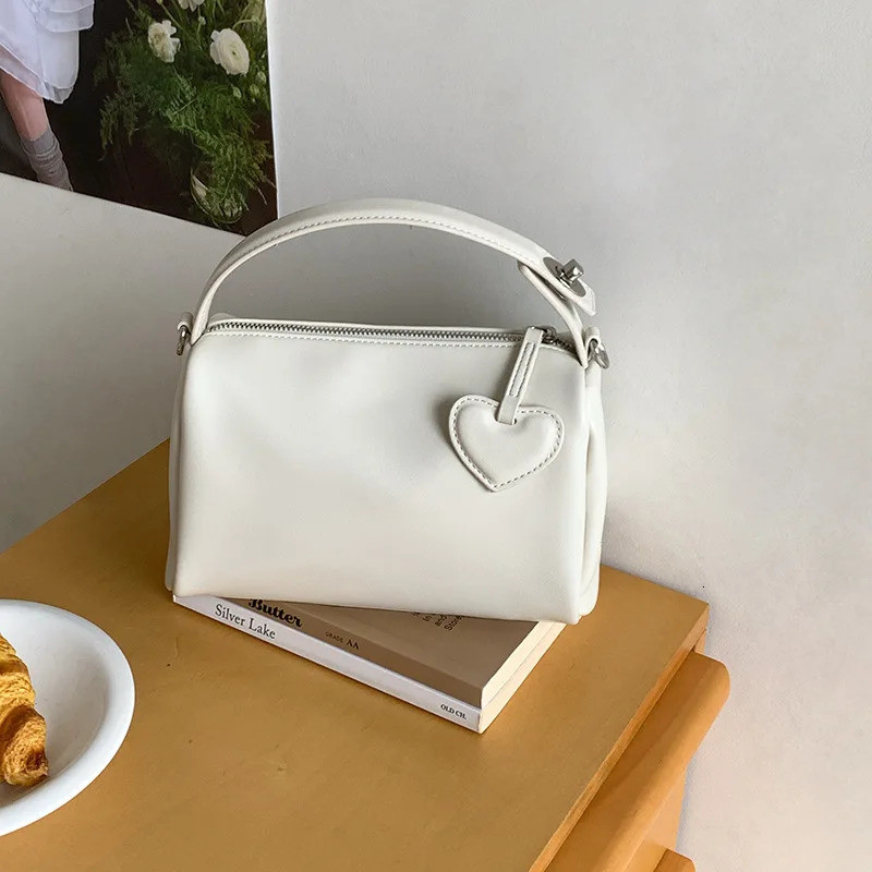 High Quality Soft PU Handbag Korean Style Niche Boston Pillow Shoulder Crossbody Bag Casual Versatile Fresh Women 260522banjia