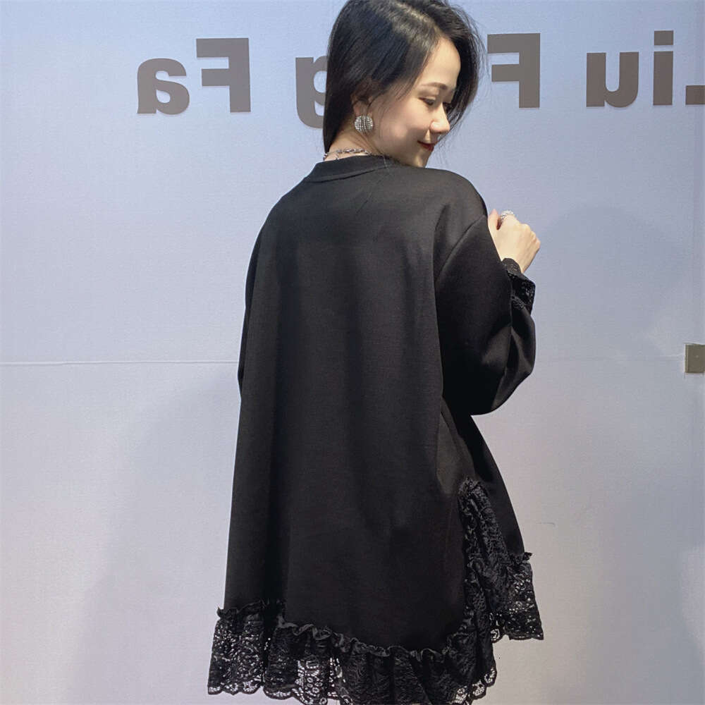New DesignFashion Loose High-End Top Women 's Autumn Lace Patchwork Rhinestone Round Neck Stylish Long Sleeve Shirt Asia Size