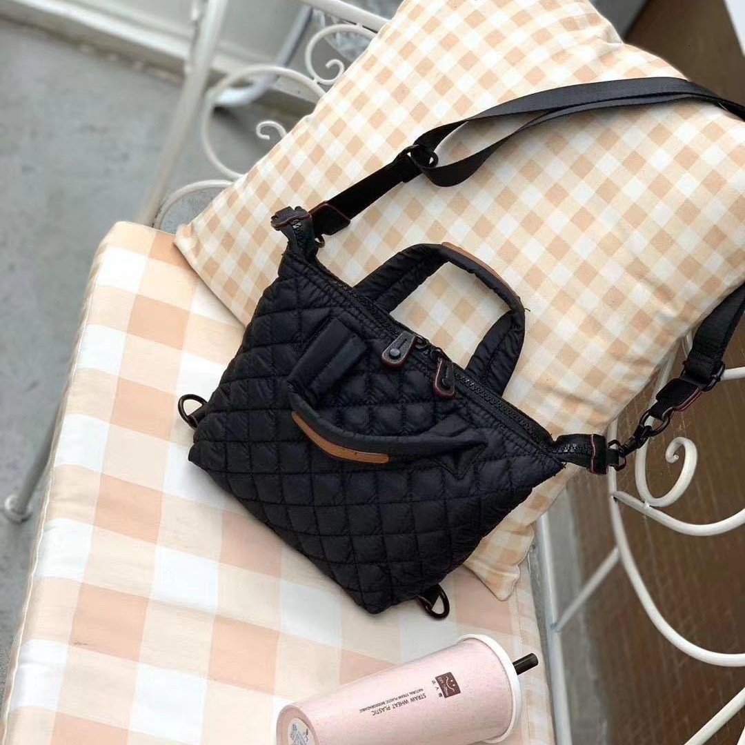 Lingge small square bag Korean version ultra light space cotton texture nylon cloth fashion leisure Portable Single Shoulder Messenger Bag 220627