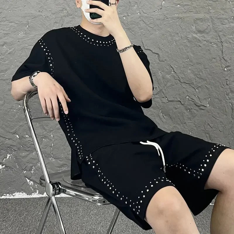 Summer Fashion Rivet n Plus Size Mens Loose Casual T-shirt Drilling Handsome Male Top Shorts Two-piece Set 260522BJ