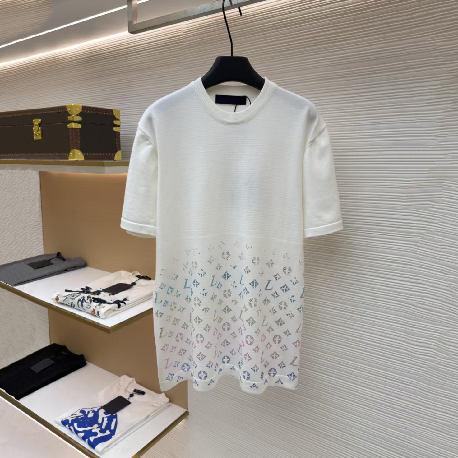 Summer new high-quality designer brand clothing, color diamond gradient woolen short sleeved shirts, fashionable casual men's and women's