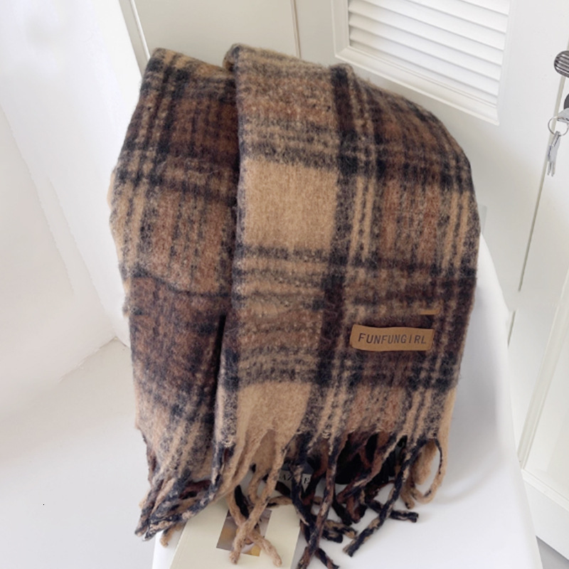 Luxury Brand Designer 2026 Unisex Couple Maillard Plaid Wool Blend Scarf Thick Warm Handmade Tassel Fringe Versatile Cozy Winter Neck Warmer Shawl f