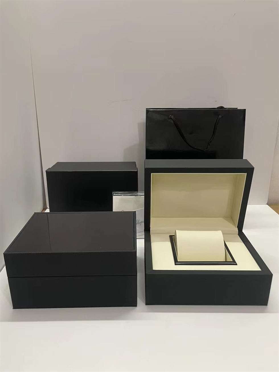 Top Quality Boxes CHOPARDity watch Original Box Accessories wholesale montre Watches Booklet Card Tags and Papers In English Swiss Watches Boxes Man