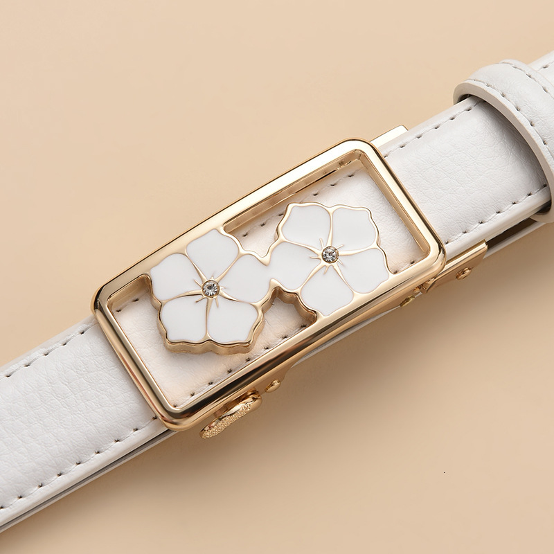 Luxury Brand Designer 2026 Wo White Genuine Leather Belt Enamel Flower Rhinestone Automatic Buckle Korean Style Versatile Decorative Waistband Jeans