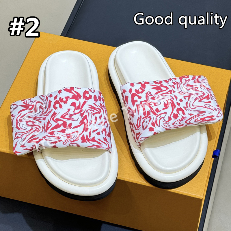 2026 Nouvelle pantoufle scandale sandales été chaussures plates mode plage femme grande tête arc-en-ciel lettres pantoufles