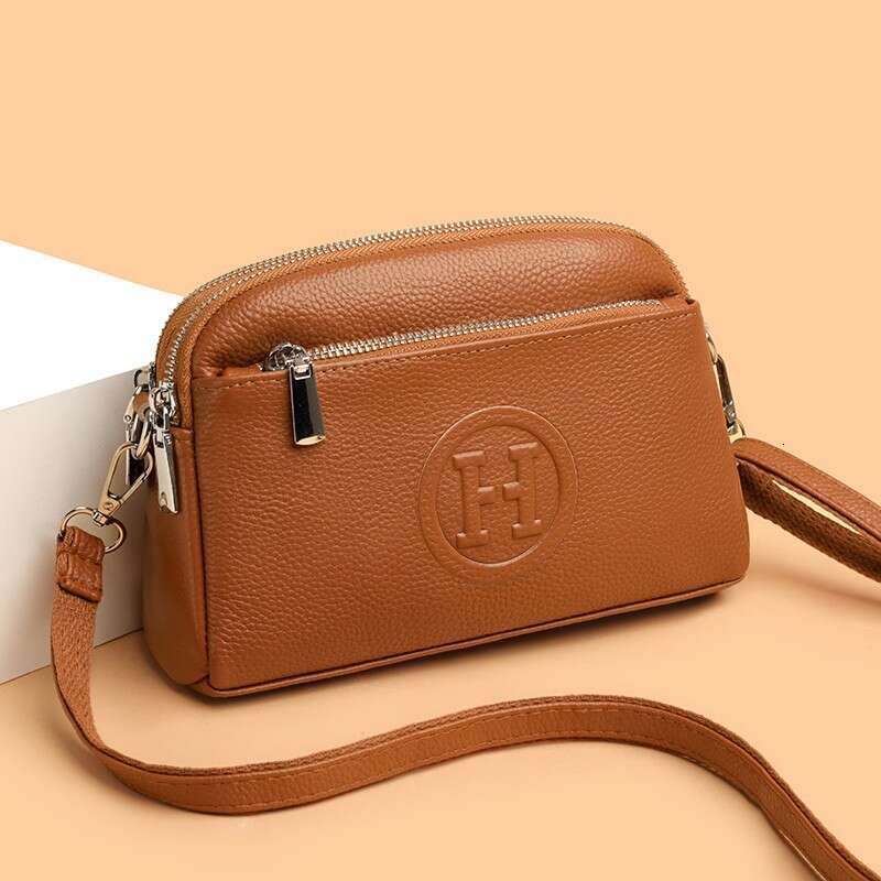 Luxury Brand Designer Bag European And American Women's Mobile Phone Crossbody 2025 New Versatile Simple Korean Style Letter Leather Fashion Zi