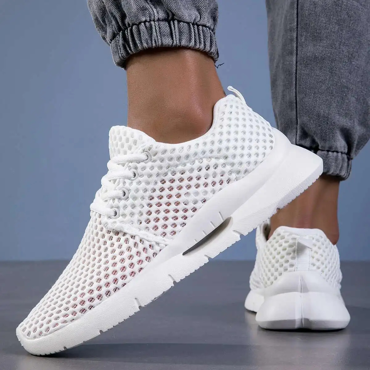 Men Shoe Mens White Mesh Breathable Summer Lightweight Hiking Comfortable Black Laceless Driving Casual Shoes Mascus 260525BJ