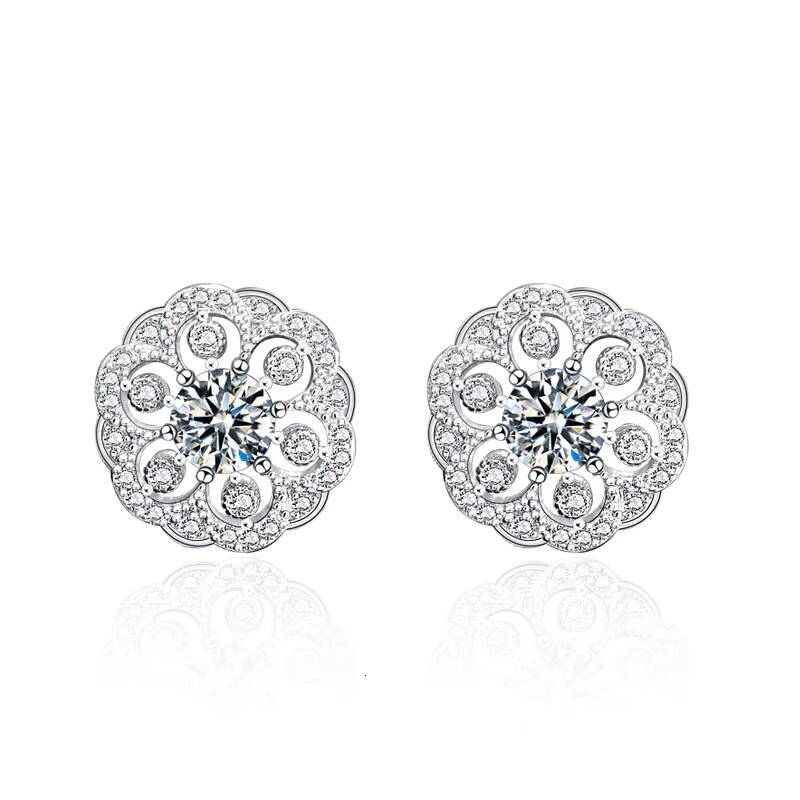 High Quality Fashionable Hot Sale 925 Sterling Silver Rhodium Plated Geometric Shape Womens Stud Earrings with Moissanite