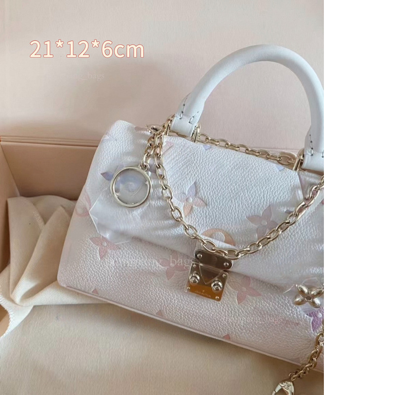 Soft Leather Printed Boston Bag bag New Design Women Bag Advanced Texture Versatile Fashion Shoulder Crossbody Bag Large and Small ef