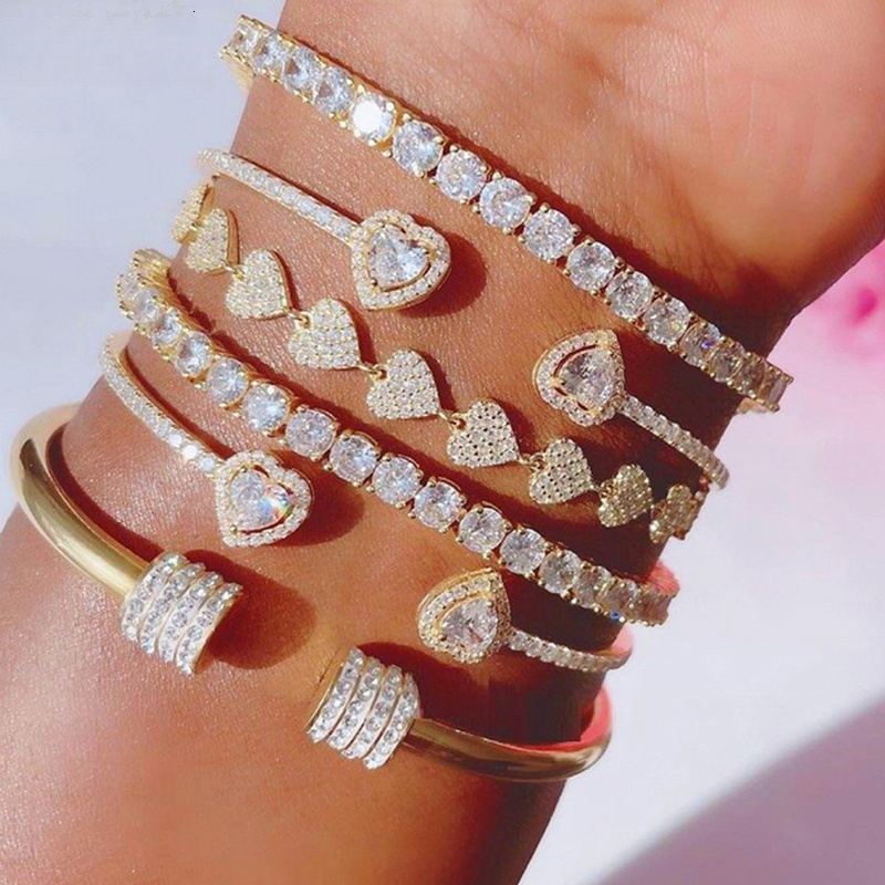 Designer Bangle Bracelet Zircon Diamond Bracelet Double Heart Bracelet Open Cuff Bangle Simple Hip Hop Thin Circle Elegant Women's Jewelry