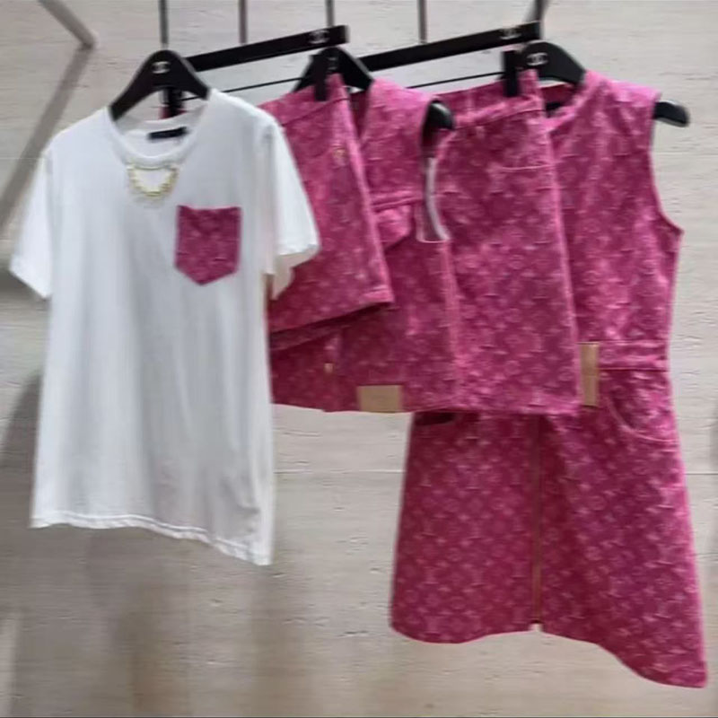 Women's new fashionable luxury series designer summer round neck T shirt paired with printed denim shorts short skirt high quality two piece se