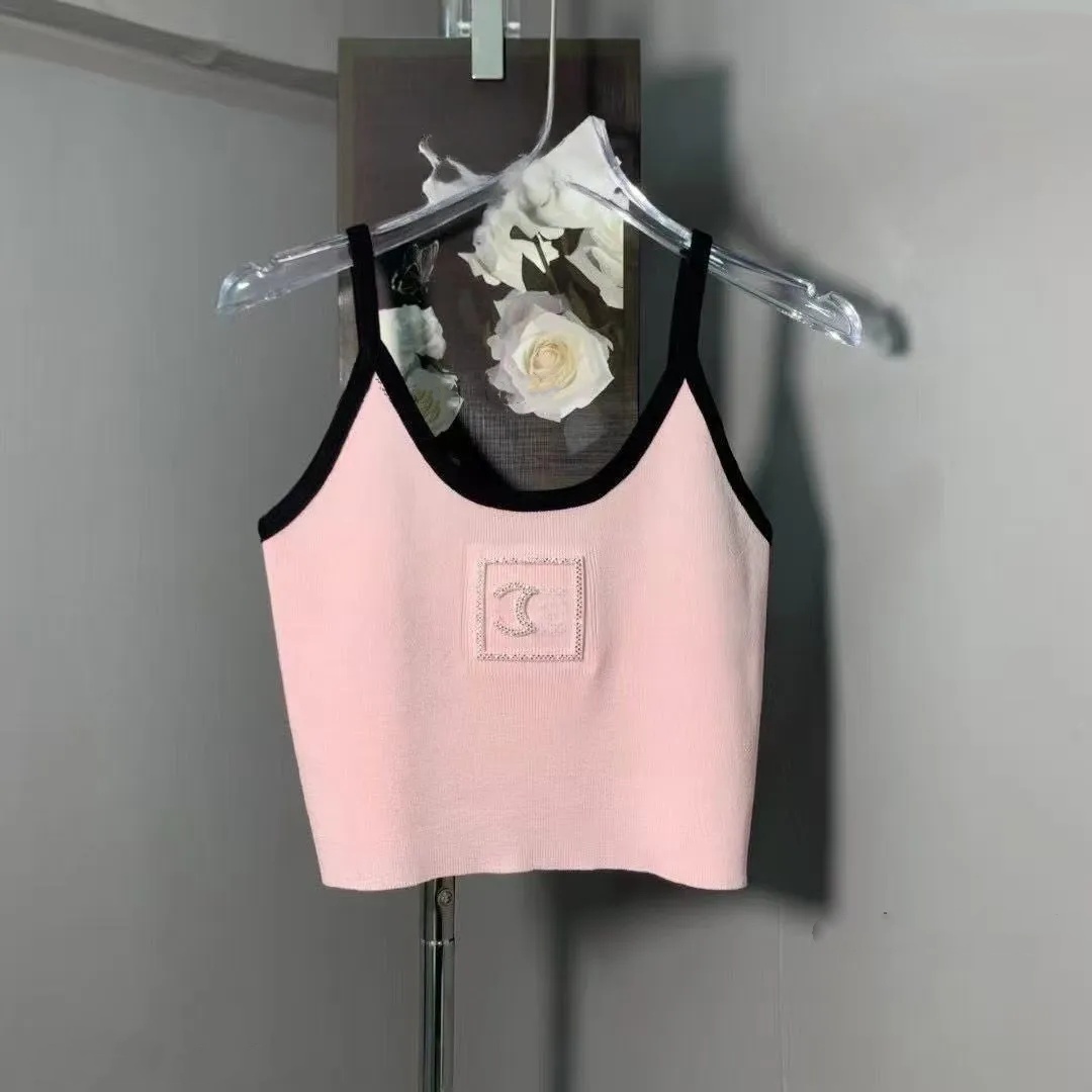 T-shirt cc pour femmes 2026 vêtements de marque chemise tricotée pour femmes, débardeur chan pour femmes de haute qualité, lettre pour femmes col