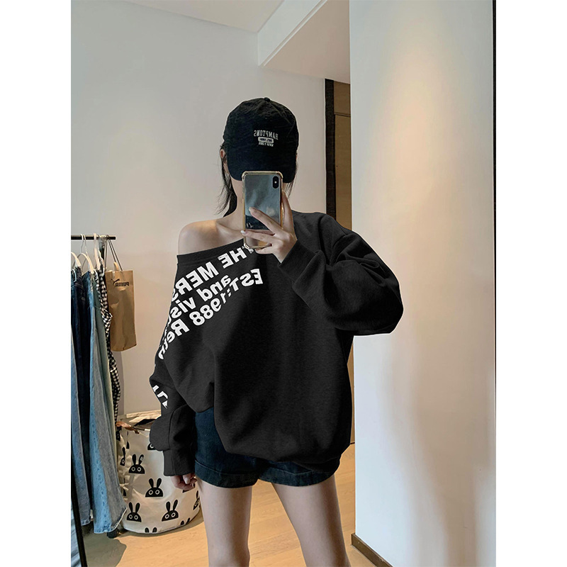 Style coréen à capuche pour femmes encolure diagonale haut à épaules irrégulières chemise de sport décontractée à manches longues 241011