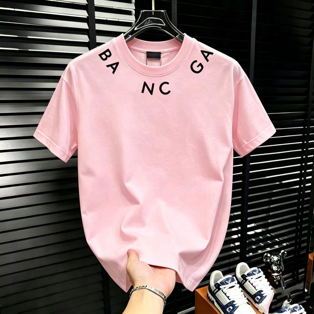 Premium Men's T-Shirt Colorful Floral Monogram Print Crew Neck Short Sleeve Loose Fit Streetwear Tee For Men Casual Summer Tops