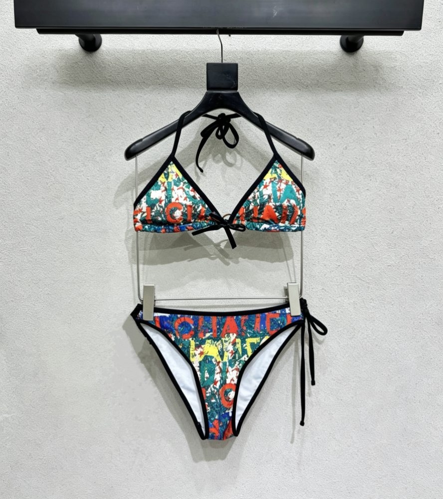 Designer deux pièces Bikini femmes Sexy mode maillots de bain haute qualité plage piscine maillots de bain pour les vacances d'été