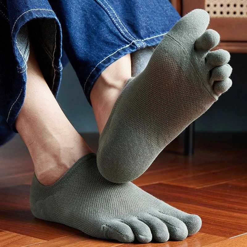 Mens Toe Crew Socks Breathable Cotton Sports Running Ankle Cotton Short Five Fingers Socks L260528