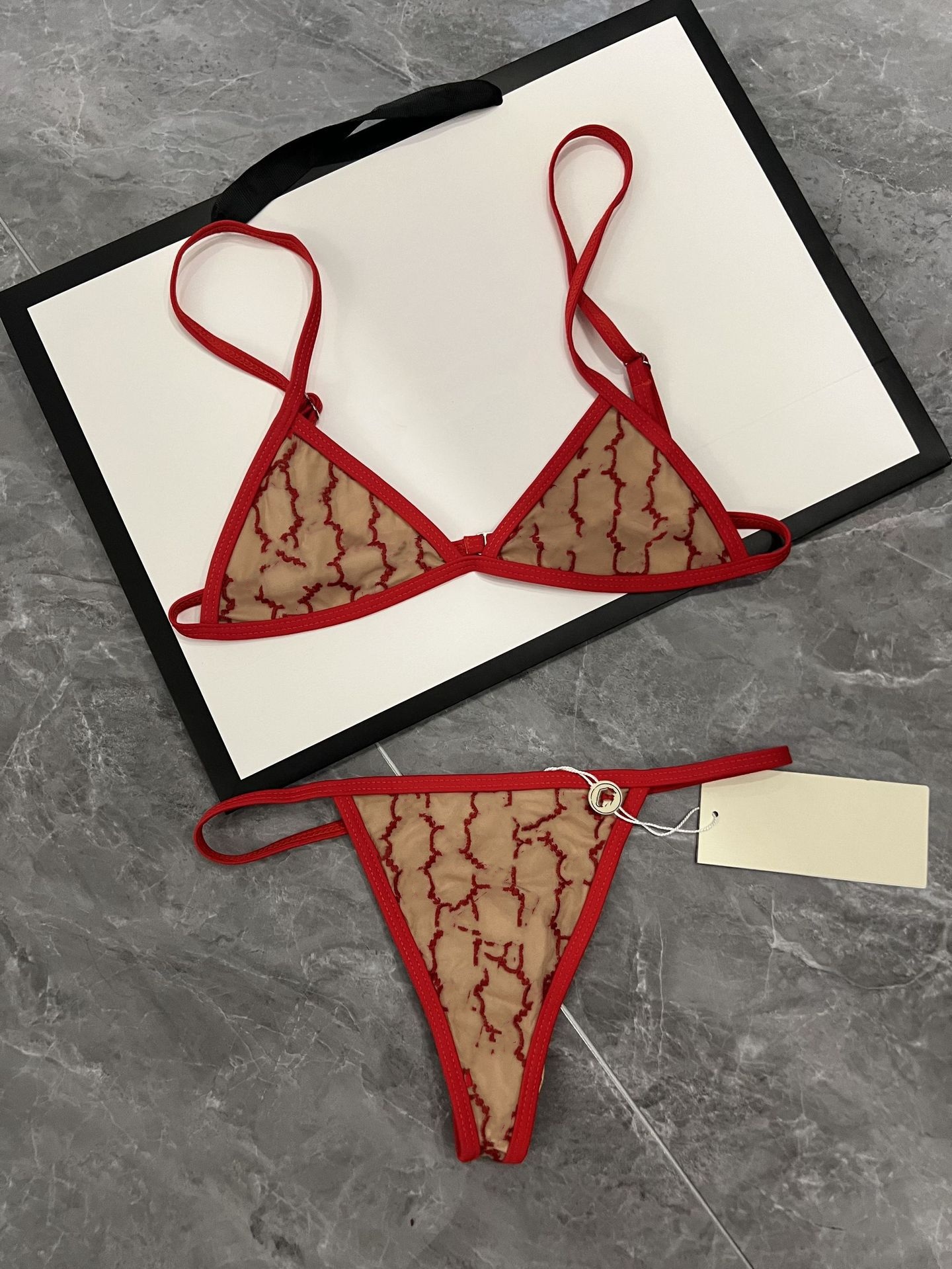 Femmes sous-vêtements Sexy dentelle dames soutiens-gorge ensemble de luxe lettre broderie respirant maille confort Triangle Bikini maison Lingeri