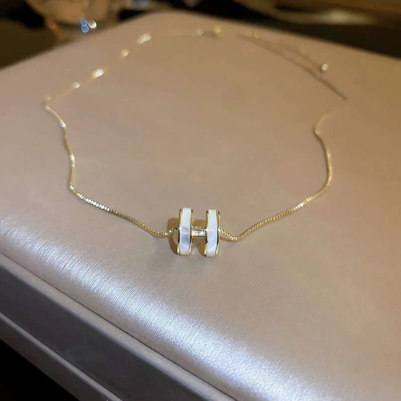 Elegant Zirconia Adorned Alphabet Pendants Opulent Neckwear Fashion Accessory Fit for Any Occasion-image-1108140141