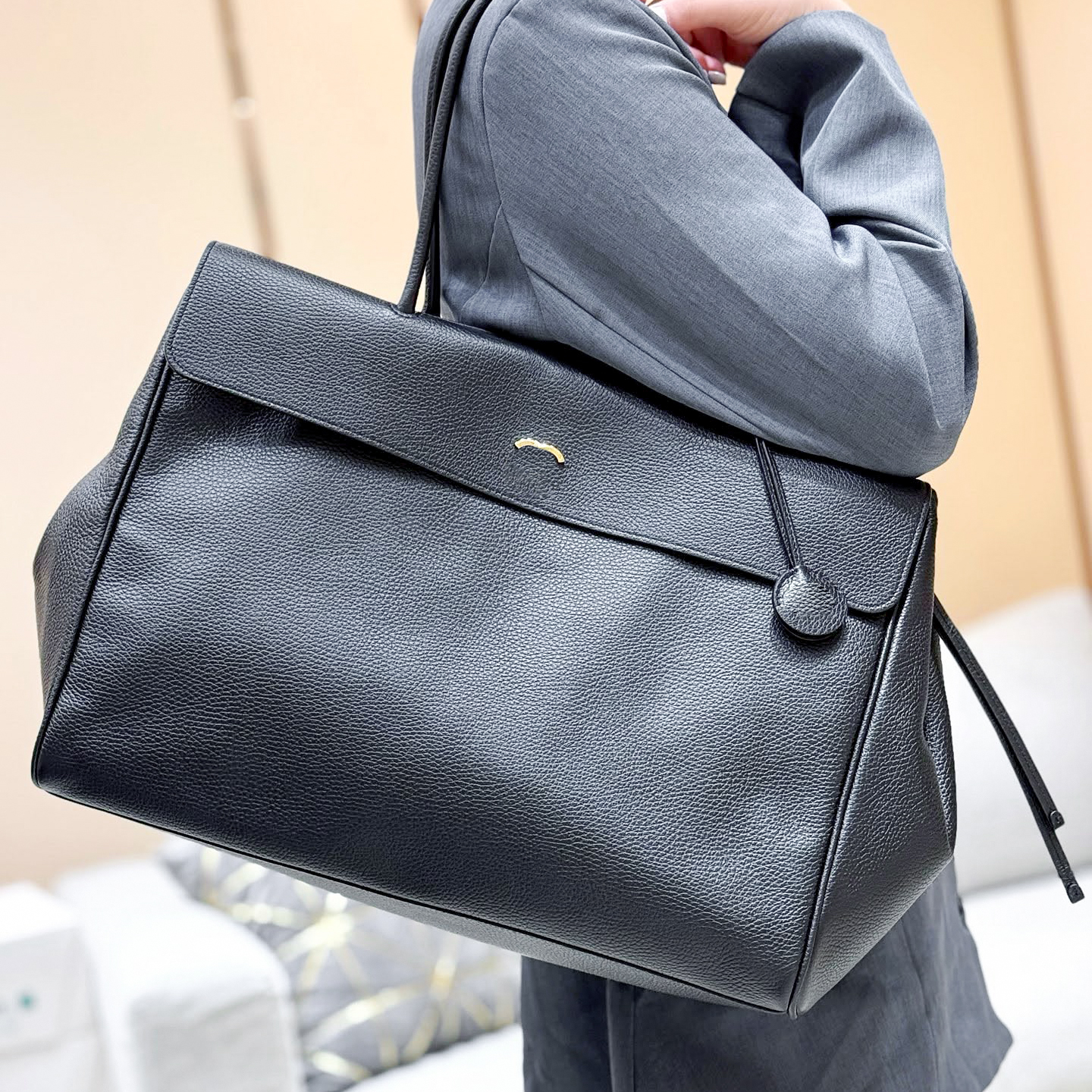 Top quality Luxury Designer Shop bag woman man Large Capacity Tote Calfskin Leather Strap Crossbody Shoulder Bag handbag Underarm briefcase weekend