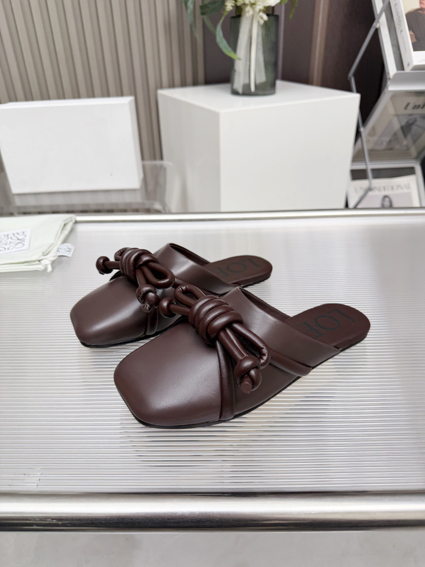 Top Trendy Summer Women Flamenco Knot Slippers Sandals Beach Slides Italy Fashion Scuffs Nude Bowtie Leather Slids Designer Lazy Person Non-Slip Sli