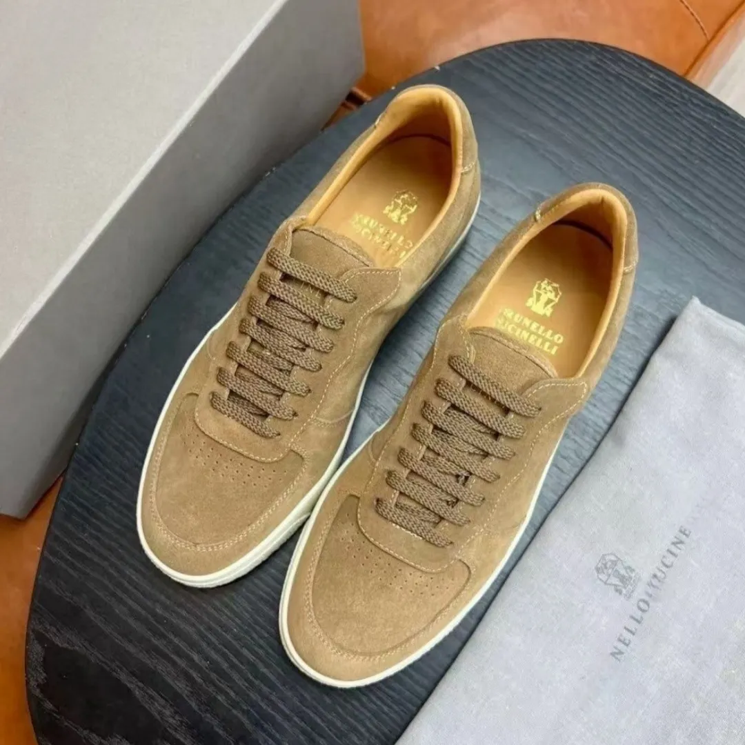 Luxury everyday outfits fashion breathable round toe Casual Shoe Men's leather comfortable flat sole dress shoe Designer classic suede sneakers