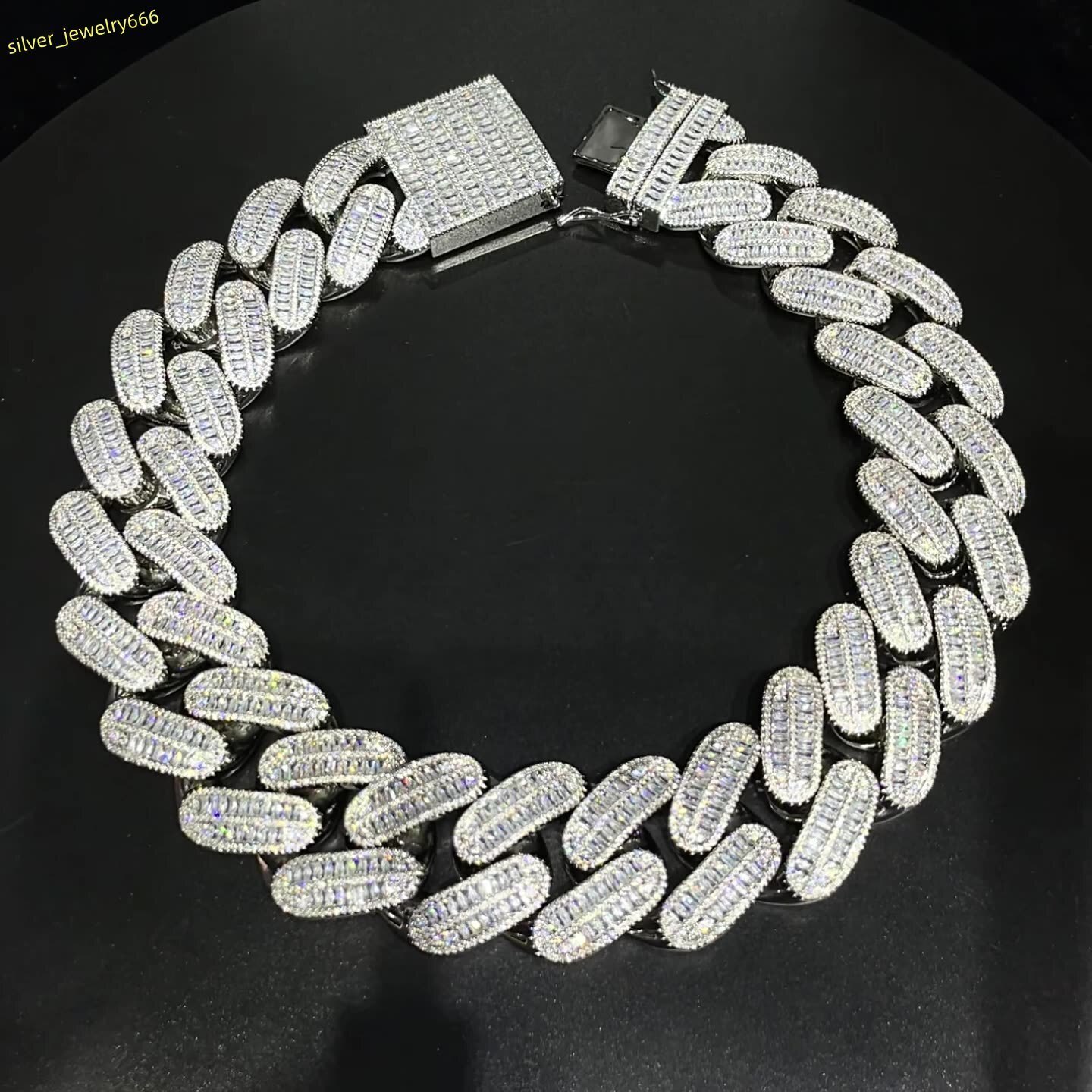 Homie Aangepaste 40 mm witgoud vergulde dubbellaagse stokbrood Cubaanse link ketting heren modieuze grote ketting voor christelijke geschenken