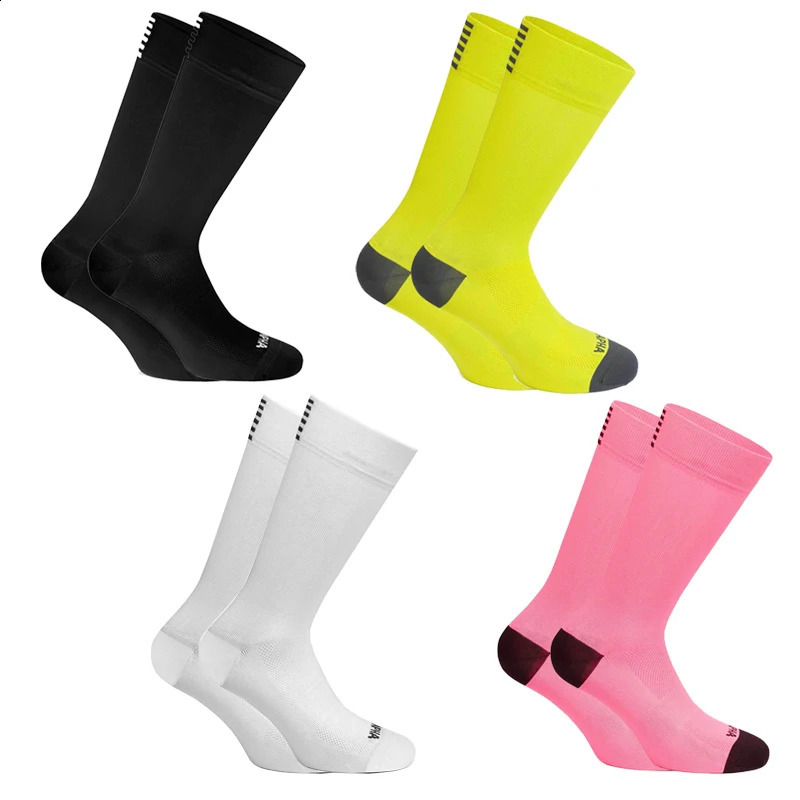4 Pairs Cycling Socks Men Road Bicycle Socks High Quality Professional Competition Sport Riding Mesh Breathable Bike Sock 260530BJ