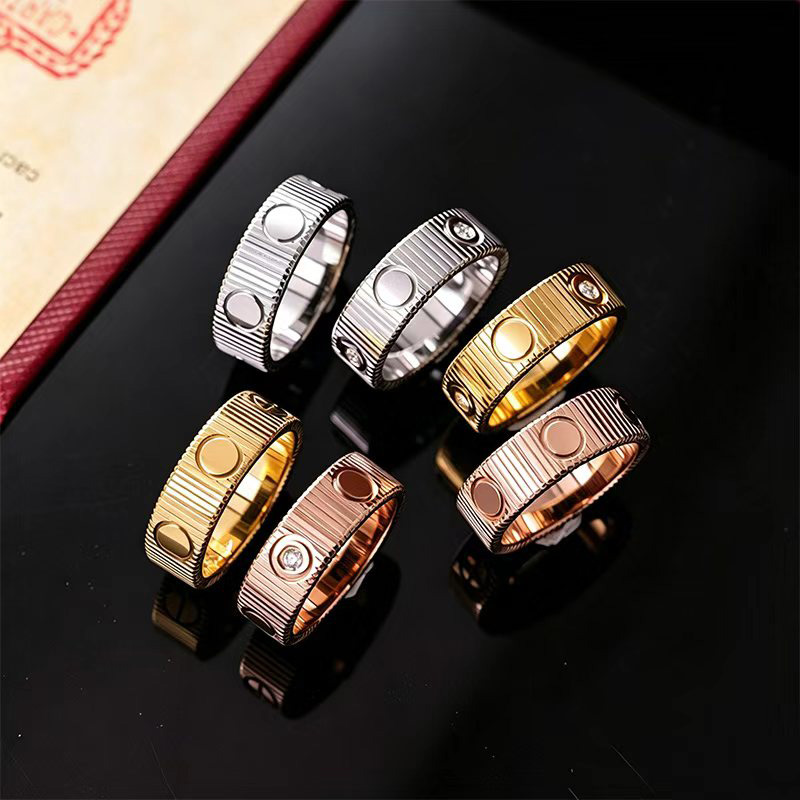 nouvelle bague d'amour pour femmes, breloque à la mode en acier inoxydable, bijoux de haute qualité de styliste, bijoux quotidiens