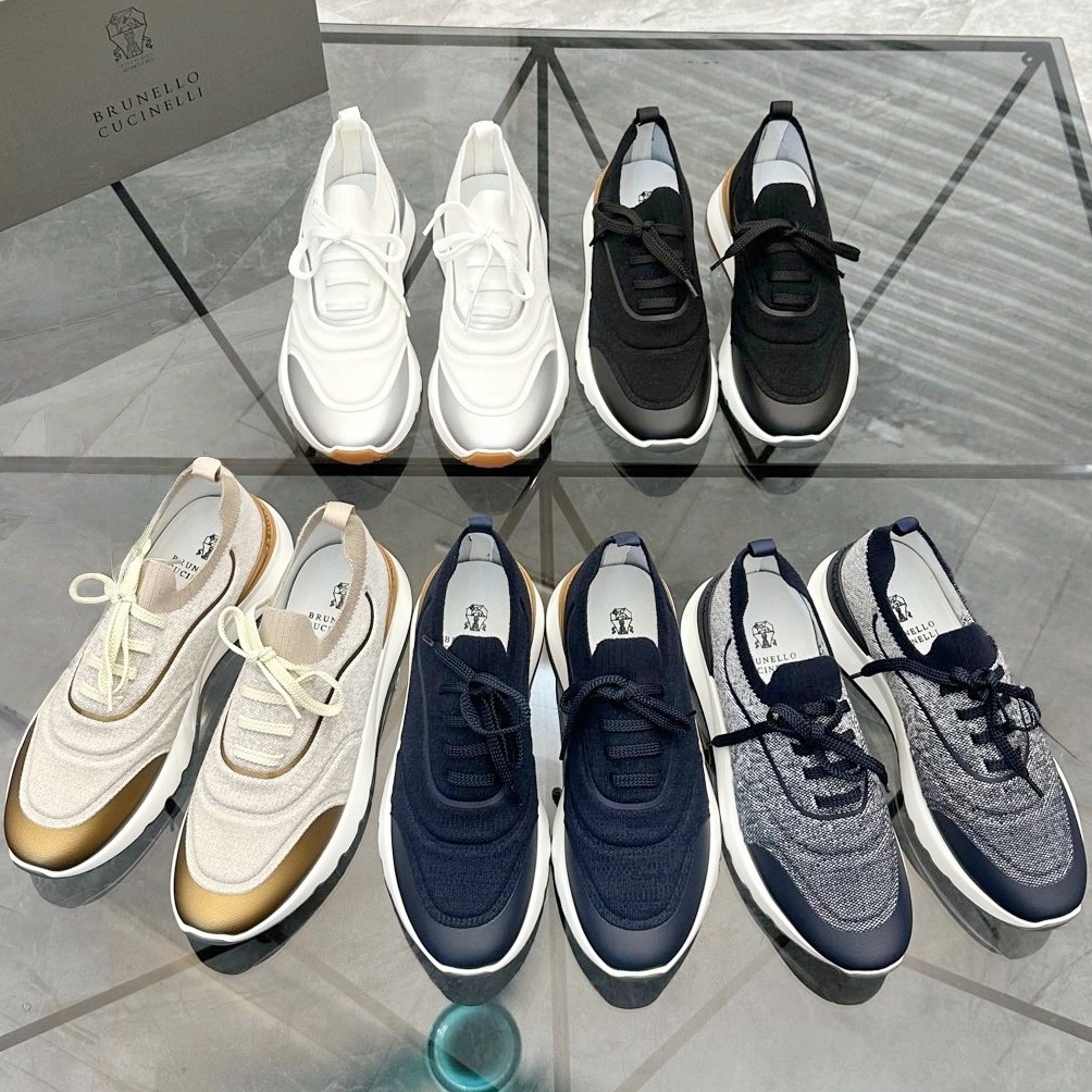 Designer suede low top sneakers Luxury breathable round toe lace Up Shoes Men's genuine leather lining comfortable flat sole dress shoes outdoo