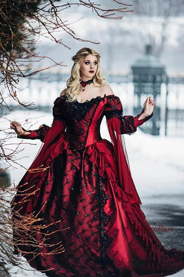 Winter Gothic Sleeping Beauty Princess Wedding Dress Medieval Red And Black Bridal Ball Gown Long Sleeves Lace Appliques Vintage Victorian Bride Dre
