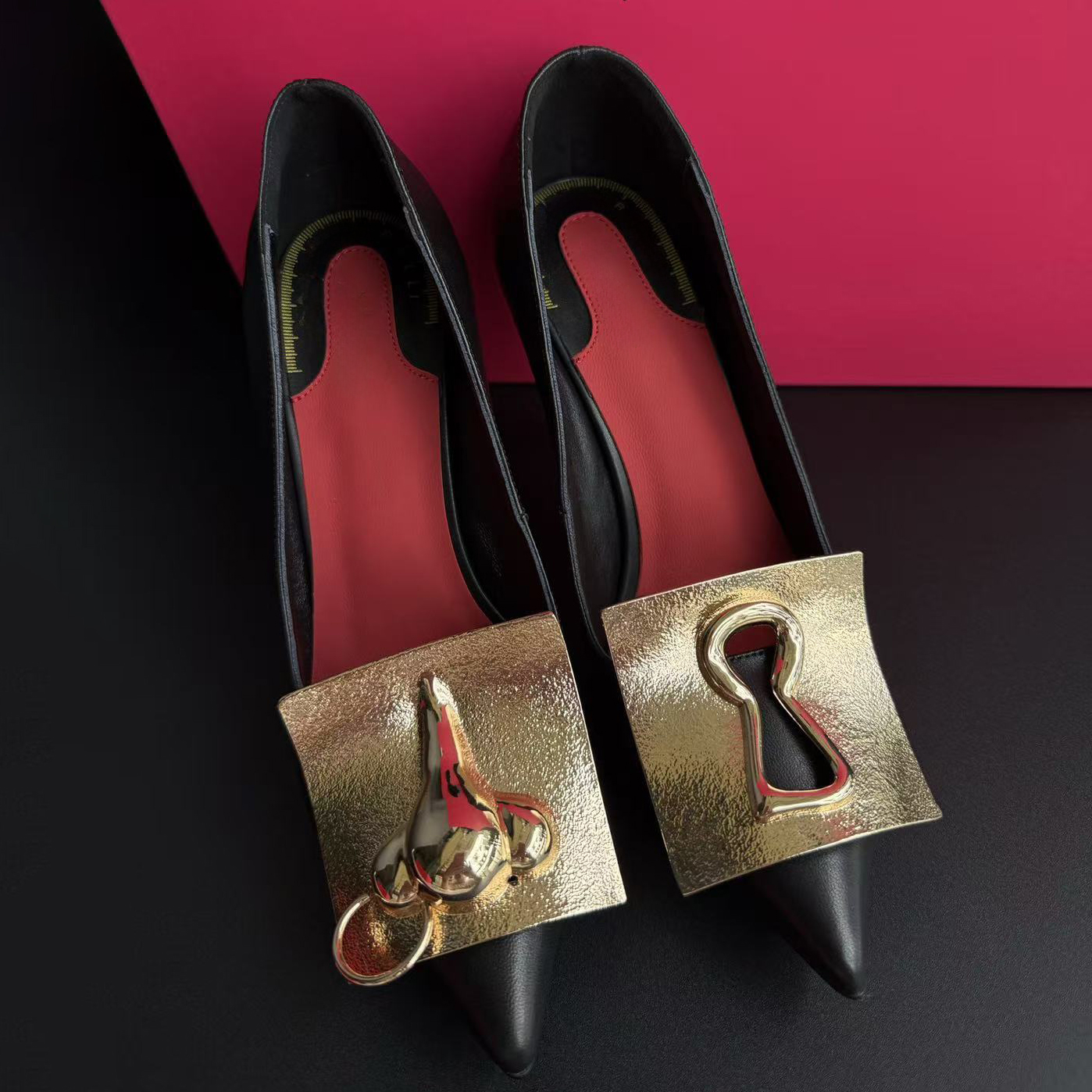 escarpins trou de serrure sandal woman cherry slippers flat mule luxury womens slender sandales trompe baskets shoes
