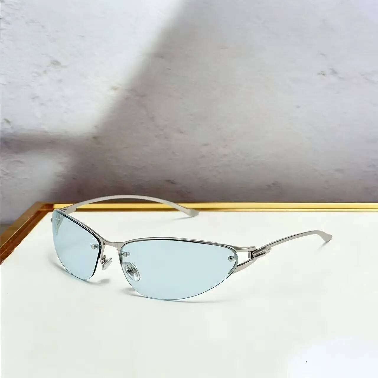 Y2k Fashion Brand Design Personalized Half Rim Women Sunglasses Casual Travel Trendy Decoration Men 's Luxury Sun Glasses Uv400