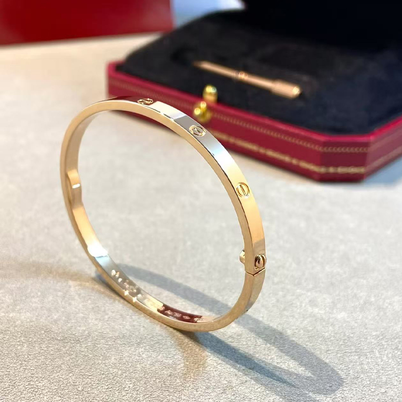 High quality Bracelet designer Luxury jewelry 4mm narrow thin screw bracelet Jewelry Cuff Stainless Steel Gold Silver Classic Permanent Buckle Coupl