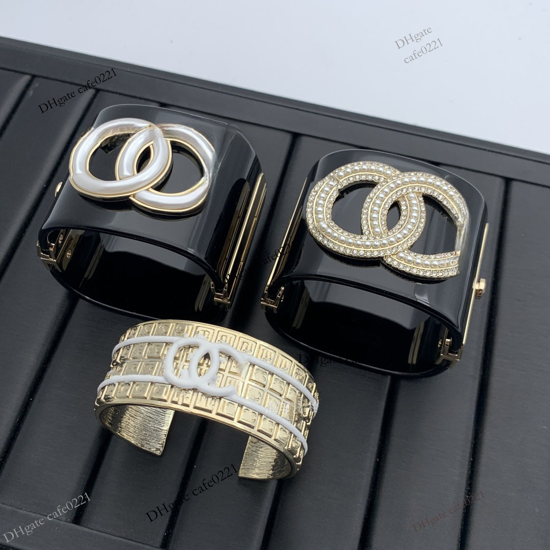 Fashion Bracelet Designer Bracelet Luxury Bracelet For Women Ceramic Design Diamond Bracelet Solid Colour Bracelet Christmas Gift Jewelry Gift Nice