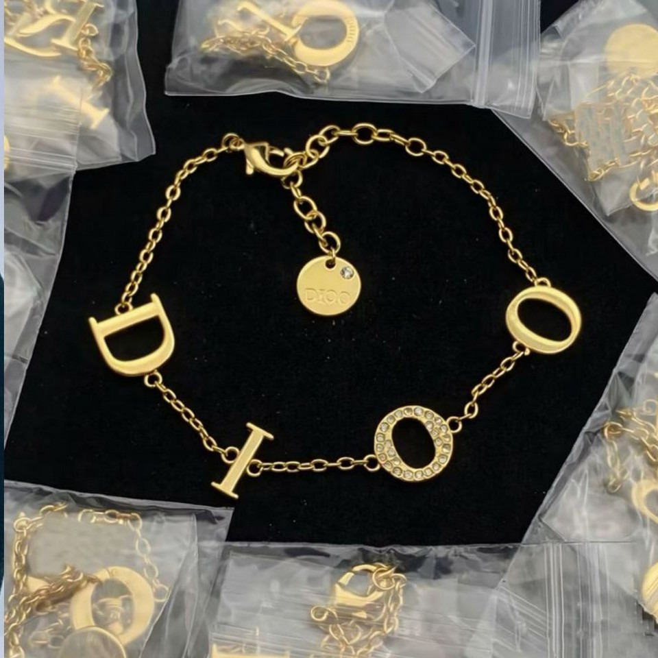 Young Girl woman diamond D pendant necklace original Branded Luxury designer little star slim charm bracelets necklace 18K Gold silver Jewelry set f