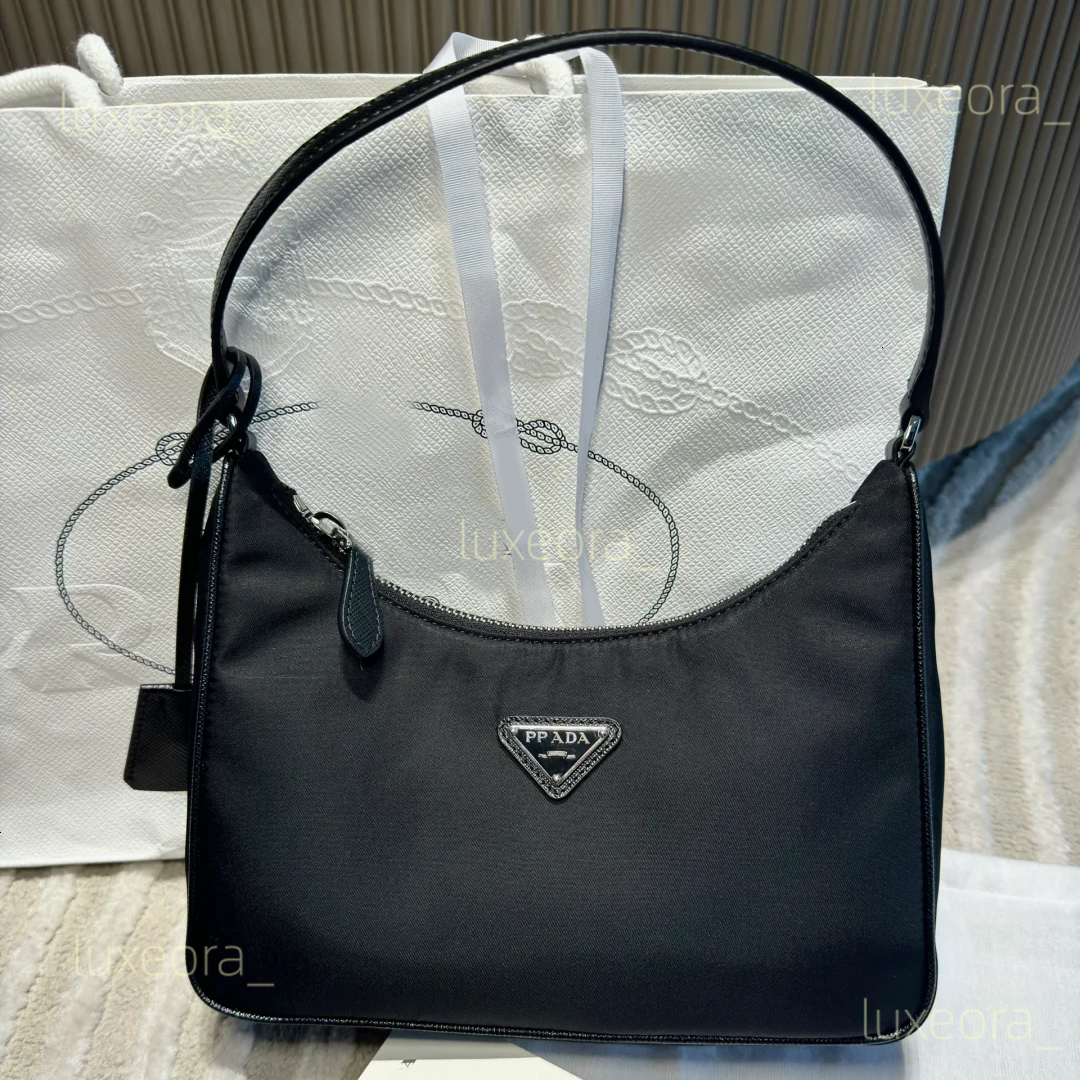 Designer Triangles Re-Nylon Bag Women Three-in-One Hobo bag Luxury Shoulder sac Bag lack Leather Material Shoulder Armpit Bag Canvas P Purse Messeng